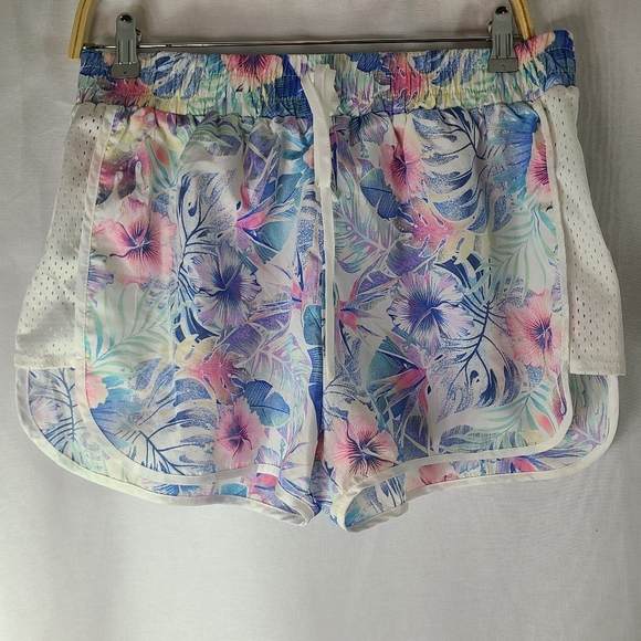 Sommer Ray floral shorts- Womens size Large - Picture 1 of 7
